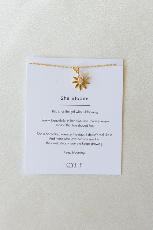 The Flower Necklace