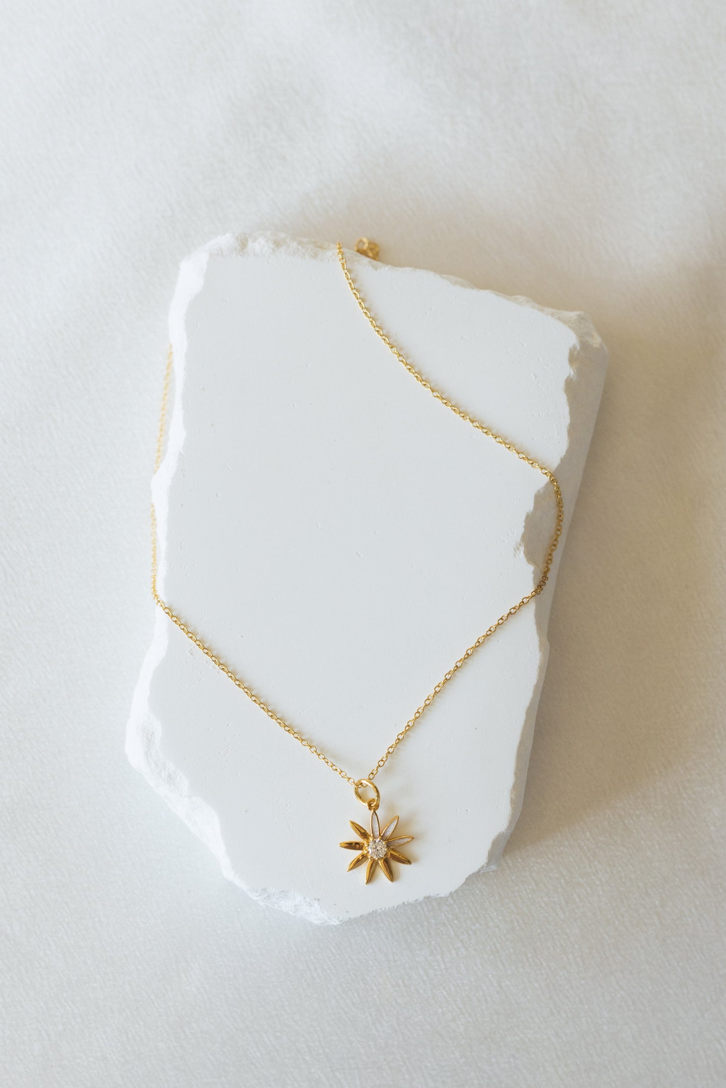 The Flower Necklace
